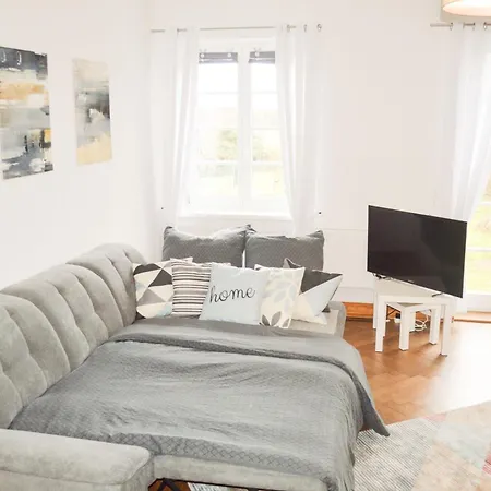 Gutshaus Neu Necheln Apartament